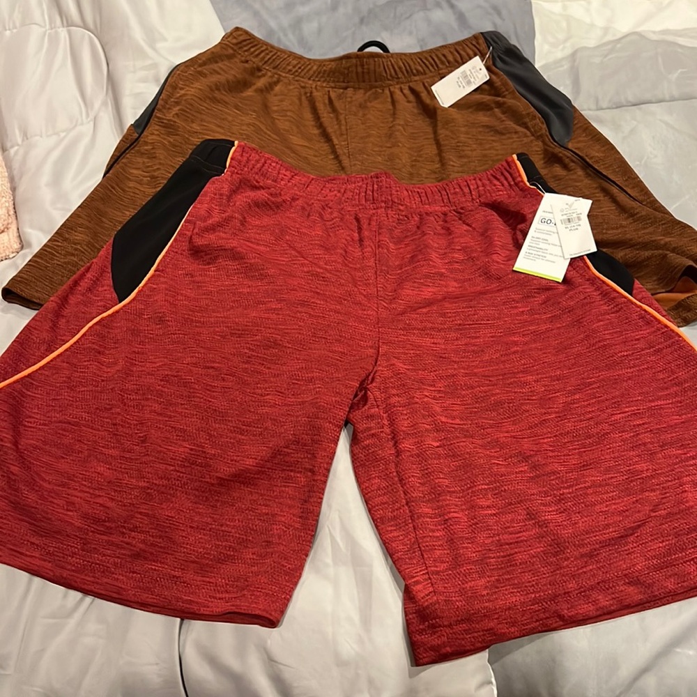 Boys Brand New Old Navy shorts Brown & Red